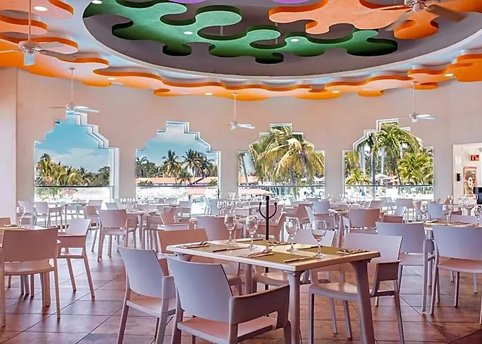 Azul Ixtapa Hotel Zihuatanejo