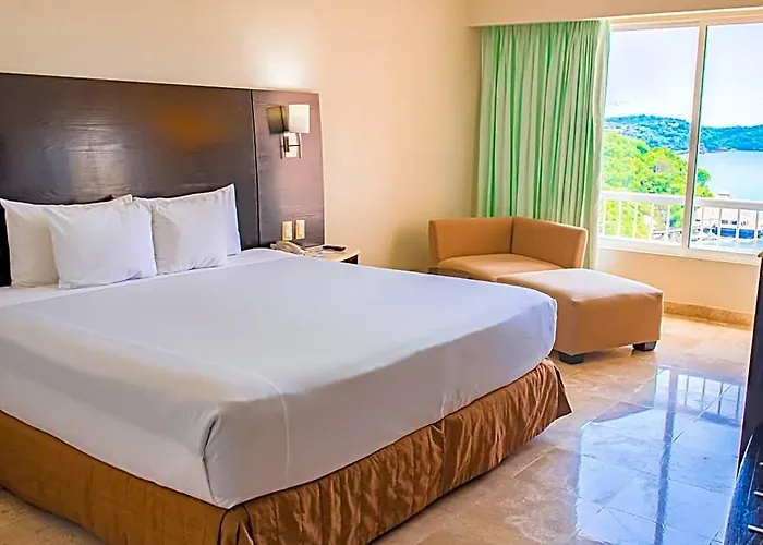 Azul Ixtapa Hotel