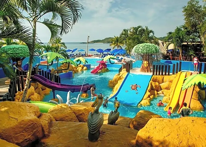 Hotel Azul Ixtapa 3*