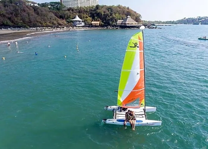 Azul Ixtapa Hotel