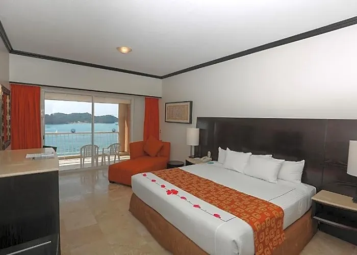 Azul Ixtapa Hotel 3*